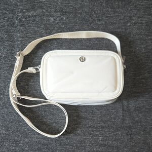 Crossbody Camera Bag 2L
